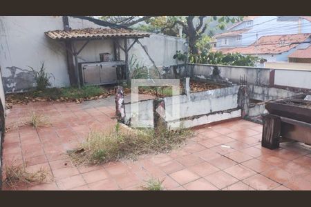 Casa à venda com 3 quartos, 130m² em Piratininga, Niterói