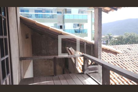 Casa à venda com 3 quartos, 130m² em Piratininga, Niterói