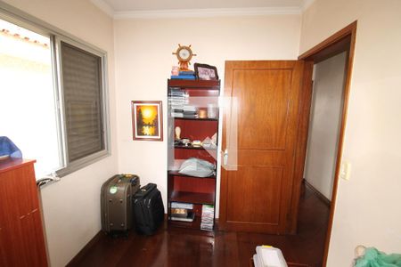 Quarto 2 de casa para alugar com 3 quartos, 160m² em Parque São Domingos, São Paulo