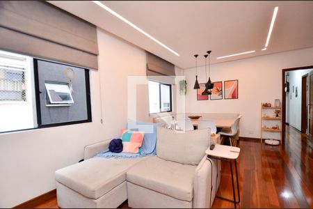 Sala 2 ambientes de apartamento à venda com 3 quartos, 95m² em Sagrada Família, Belo Horizonte