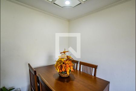 Sala de apartamento à venda com 2 quartos, 49m² em Vila Luzita, Santo André