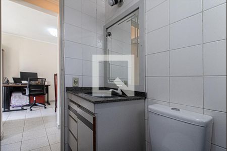 banheiro social_3 de apartamento à venda com 2 quartos, 48m² em Jardim Vergueiro, São Paulo