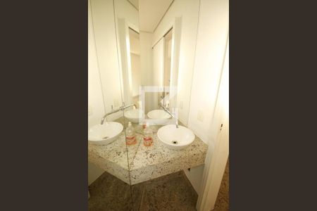 lavabo de apartamento à venda com 4 quartos, 215m² em Serra, Belo Horizonte