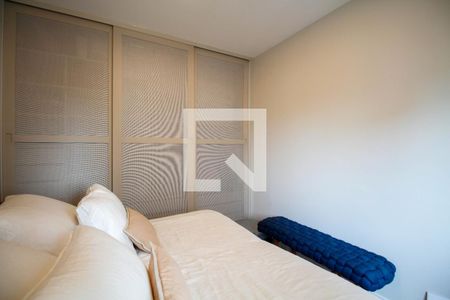 Quarto de apartamento à venda com 1 quarto, 42m² em Pinheiros, São Paulo