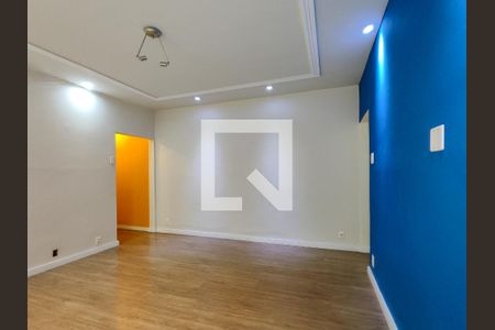 Sala de apartamento à venda com 2 quartos, 80m² em Grajaú, Rio de Janeiro