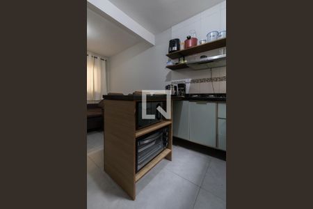 Sala e Cozinha de apartamento à venda com 2 quartos, 38m² em Parque Maria Luiza, São Paulo