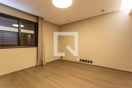 Quarto 1 de apartamento à venda com 3 quartos, 390m² em Itaim Bibi, São Paulo