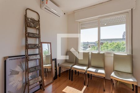 Quarto 2 de apartamento à venda com 2 quartos, 62m² em Jardim do Salso, Porto Alegre