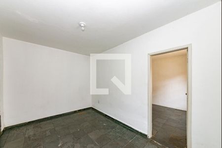 Sala de casa para alugar com 1 quarto, 45m² em Carlos Prates, Belo Horizonte