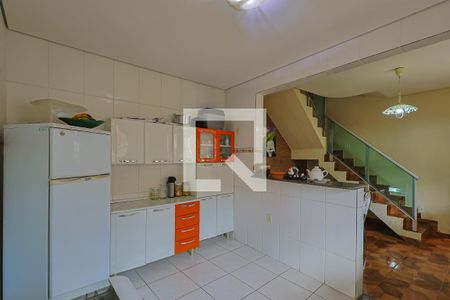 Cozinha de casa à venda com 3 quartos, 149m² em Tupi B, Belo Horizonte