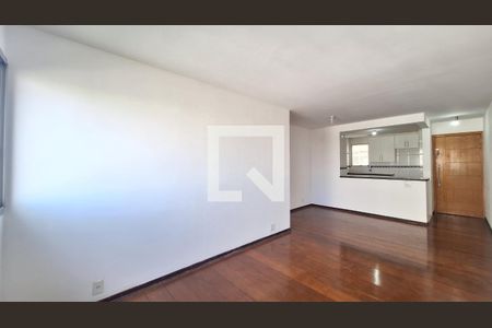 Sala de apartamento à venda com 3 quartos, 94m² em Vila Ipojuca, São Paulo