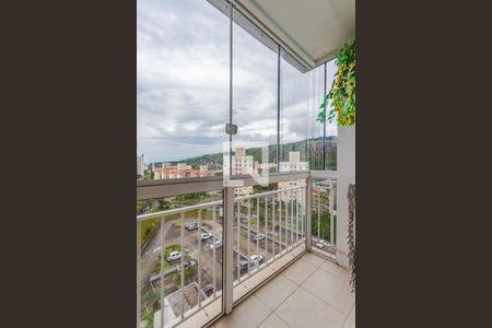 Sala de apartamento à venda com 2 quartos, 60m² em Jardim Carvalho, Porto Alegre