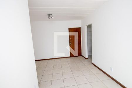 Sala de apartamento à venda com 2 quartos, 55m² em Vargem Pequena, Rio de Janeiro