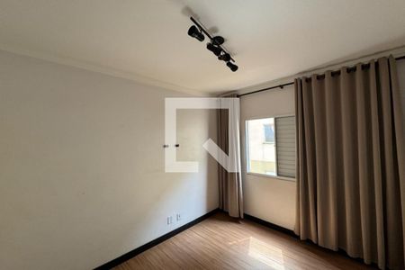 Dormitório 01 de apartamento para alugar com 2 quartos, 45m² em Subsetor Norte - 7 (n-7), Ribeirão Preto