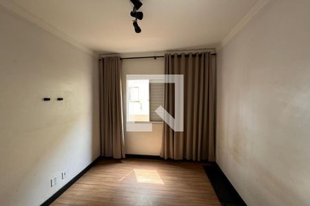 Dormitório 01 de apartamento para alugar com 2 quartos, 45m² em Subsetor Norte - 7 (n-7), Ribeirão Preto