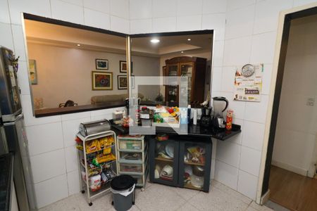 Casa de condomínio à venda com 177m², 3 quartos e 2 vagas Casa de condomínio à venda com 177m², 3 quartos e 2 vagasCozinha