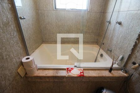 Casa de condomínio à venda com 177m², 3 quartos e 2 vagas Casa de condomínio à venda com 177m², 3 quartos e 2 vagasBanheiro da Suíte 1