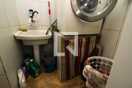 Casa de condomínio à venda com 177m², 3 quartos e 2 vagas Casa de condomínio à venda com 177m², 3 quartos e 2 vagasÁrea de Serviço