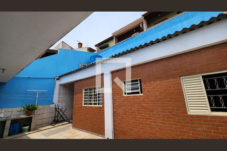 Casa à venda com 250m², 3 quartos e 3 vagas Casa à venda com 250m², 3 quartos e 3 vagasÁrea Externa
