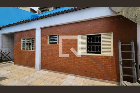 Casa à venda com 250m², 3 quartos e 3 vagas Casa à venda com 250m², 3 quartos e 3 vagasÁrea Externa