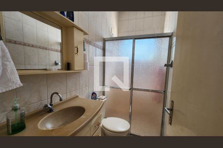 Casa à venda com 250m², 3 quartos e 3 vagas Casa à venda com 250m², 3 quartos e 3 vagasBanheiro casa 2