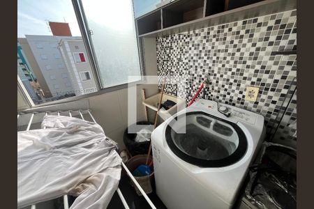 Cozinha e Área de Serviço de apartamento para alugar com 2 quartos, 48m² em Parque Santa Rosa, Suzano