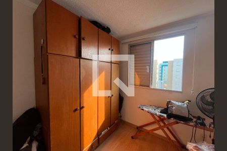 Quarto 1 de apartamento para alugar com 2 quartos, 48m² em Parque Santa Rosa, Suzano