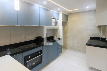 Cozinha de apartamento para alugar com 2 quartos, 34m² em Quinta da Paineira, São Paulo