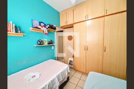 Quarto 2 de apartamento à venda com 2 quartos, 45m² em Heliópolis, Belo Horizonte