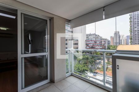 Varanda de kitnet/studio para alugar com 1 quarto, 40m² em Vila Olímpia, São Paulo