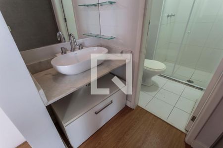 Banheiro de kitnet/studio para alugar com 1 quarto, 40m² em Vila Olímpia, São Paulo