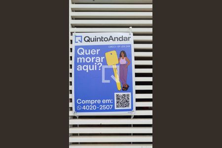 Casa à venda com 331m², 4 quartos e 3 vagas Casa à venda com 331m², 4 quartos e 3 vagasPlaquinha