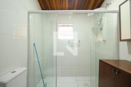 Casa à venda com 331m², 4 quartos e 3 vagas Casa à venda com 331m², 4 quartos e 3 vagasBanheiro da Suíte