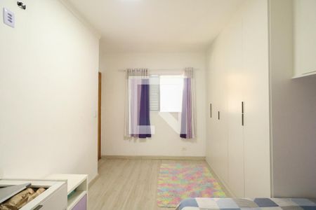 Casa à venda com 331m², 4 quartos e 3 vagas Casa à venda com 331m², 4 quartos e 3 vagasQuarto 1