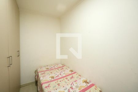 Casa à venda com 331m², 4 quartos e 3 vagas Casa à venda com 331m², 4 quartos e 3 vagasQuarto 3