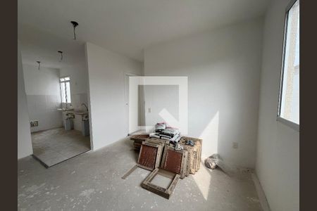 Sala de apartamento para alugar com 2 quartos, 52m² em Parque Santa Rosa, Suzano