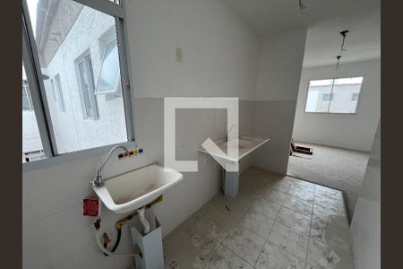 Cozinha e Área de Serviço de apartamento para alugar com 2 quartos, 52m² em Parque Santa Rosa, Suzano