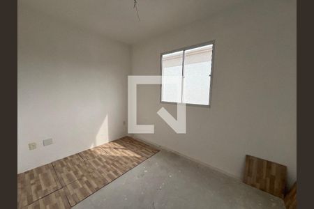 Quarto 1 de apartamento para alugar com 2 quartos, 52m² em Parque Santa Rosa, Suzano