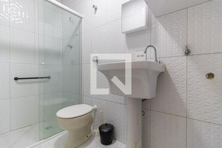 Banheiro de kitnet/studio à venda com 1 quarto, 35m² em Santa Cecília, São Paulo