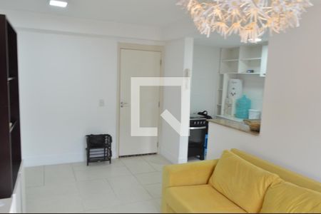 Sala de apartamento para alugar com 2 quartos, 61m² em Jacarepaguá, Rio de Janeiro