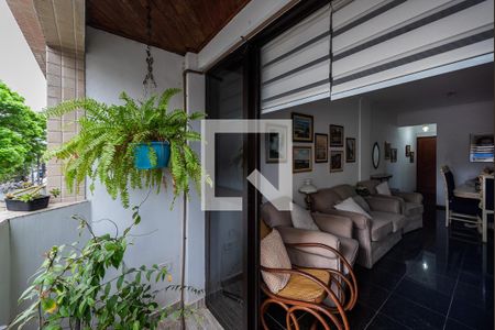 Varanda de apartamento para alugar com 2 quartos, 74m² em Embaré, Santos