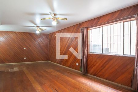 Sala de TV de casa à venda com 3 quartos, 206m² em Km 18, Osasco