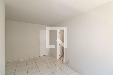 Sala de apartamento para alugar com 2 quartos, 60m² em Inhoaíba, Rio de Janeiro