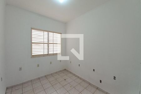 Quarto 2 de casa para alugar com 2 quartos, 135m² em Jardim Guanabara, Campinas