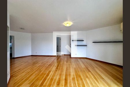 Sala de apartamento para alugar com 3 quartos, 127m² em Santo Amaro, São Paulo