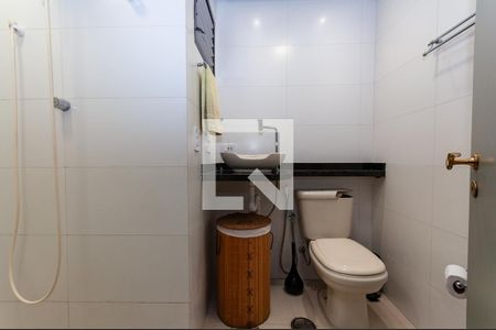 Banheiro Social de apartamento à venda com 2 quartos, 75m² em Vila Ipojuca, São Paulo