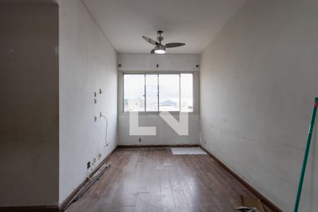 Sala de apartamento para alugar com 2 quartos, 60m² em São Francisco Xavier, Rio de Janeiro