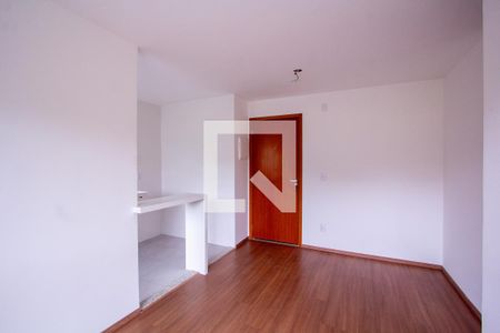 Sala de apartamento para alugar com 2 quartos, 50m² em Alcântara, São Gonçalo