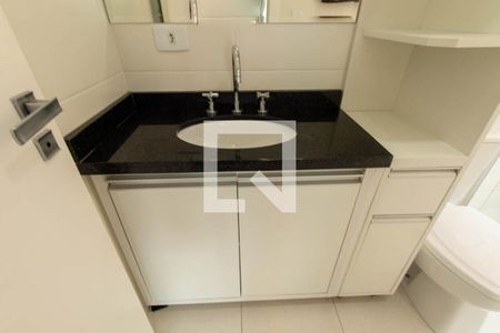 Banheiro da Suíte de apartamento para alugar com 1 quarto, 35m² em Centro, Curitiba