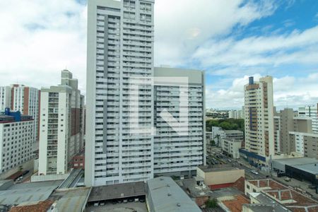 Vista do Quarto Suíte de apartamento para alugar com 1 quarto, 35m² em Centro, Curitiba